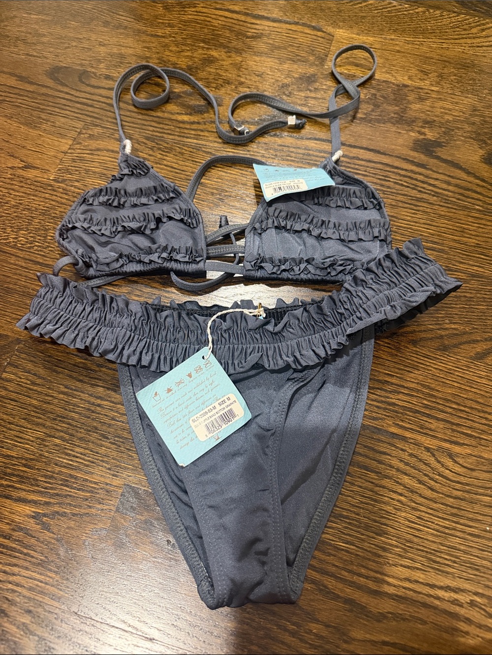 NWT Letarte Hawaii graphite Ruffle Bikini in Graphite size medium
